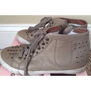 Luca Stefani high top distressed sneakers sz 37